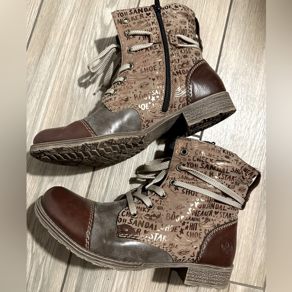 Unique boots. So comfy!